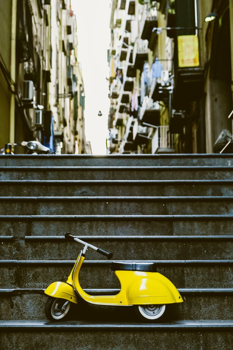 Ambosstoys scooter Primo Classic loopfiets - Geel vintage kinderscooter. (0860000901826)