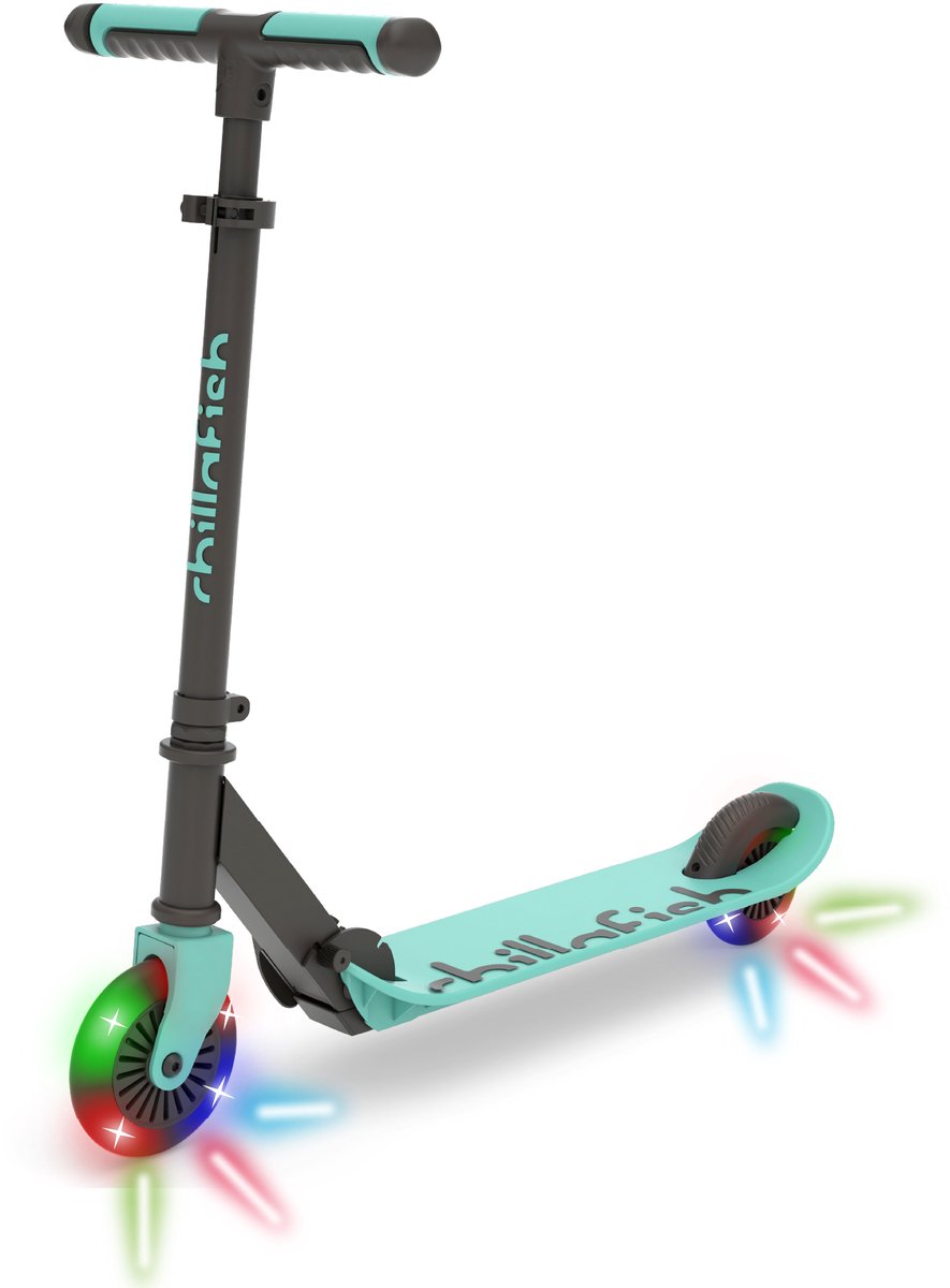 Chillafish Kinderstep jongens en meisjes vanaf 5 jaar met LED wielen - Blauw Groen﻿- Step met verstelbaar stuur en voetrem - Opvouwbaar en lichtgewicht met ABEC-5 wielen - Geen batterijen nodig - Model Flexxi Glow (5425029653887)