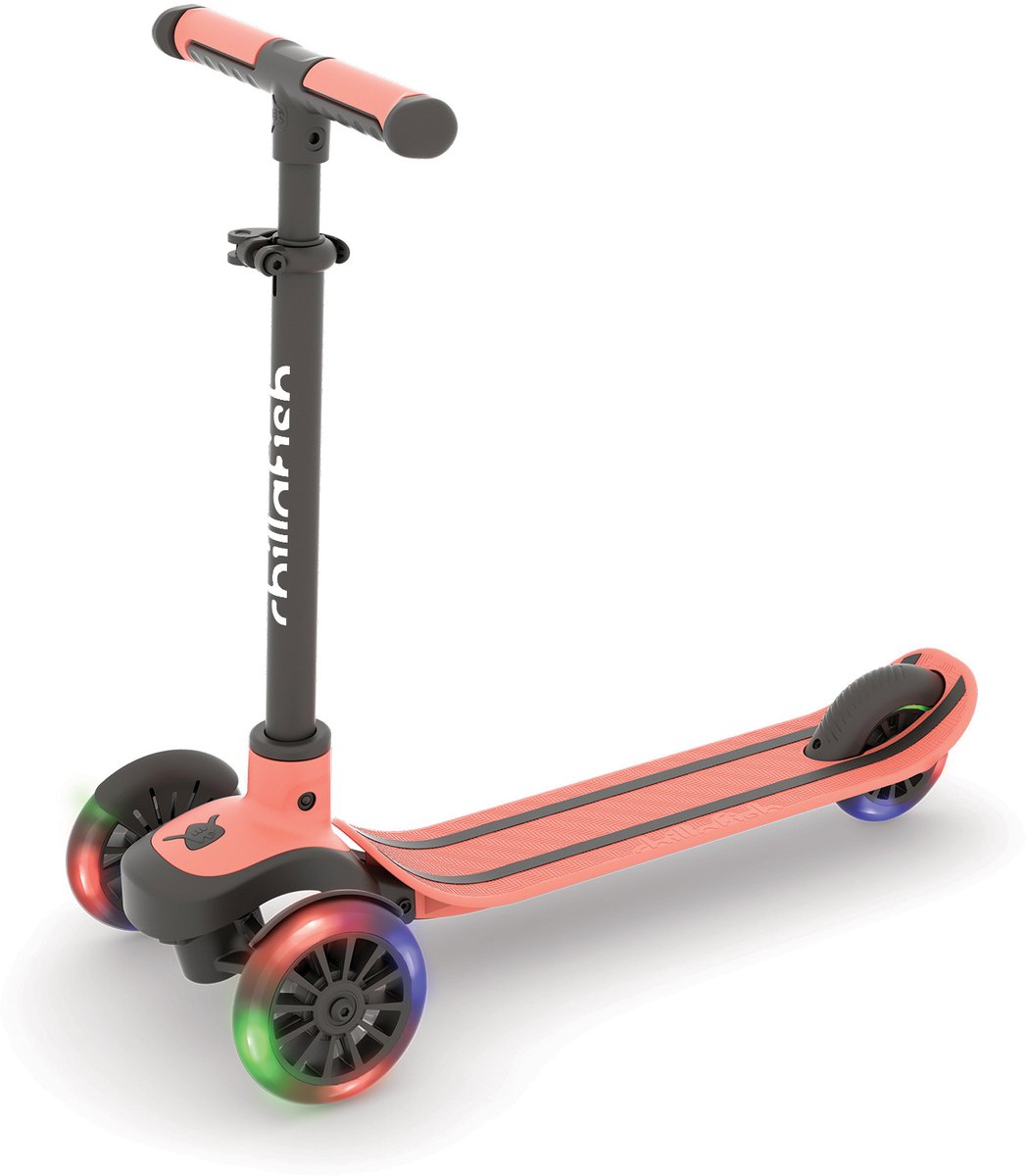 Chillafish Kinderstep 3 Jaar met drie LED wielen - Roze - Lichtgewicht Glow step meisjes met afneembaar stuur en voetrem - Aanpasbaar in hoogte - Leun-om-te-sturen - Extra grip handgrepen - Geen batterijen nodig - Model Scotti Glow 3 (5425029653948)