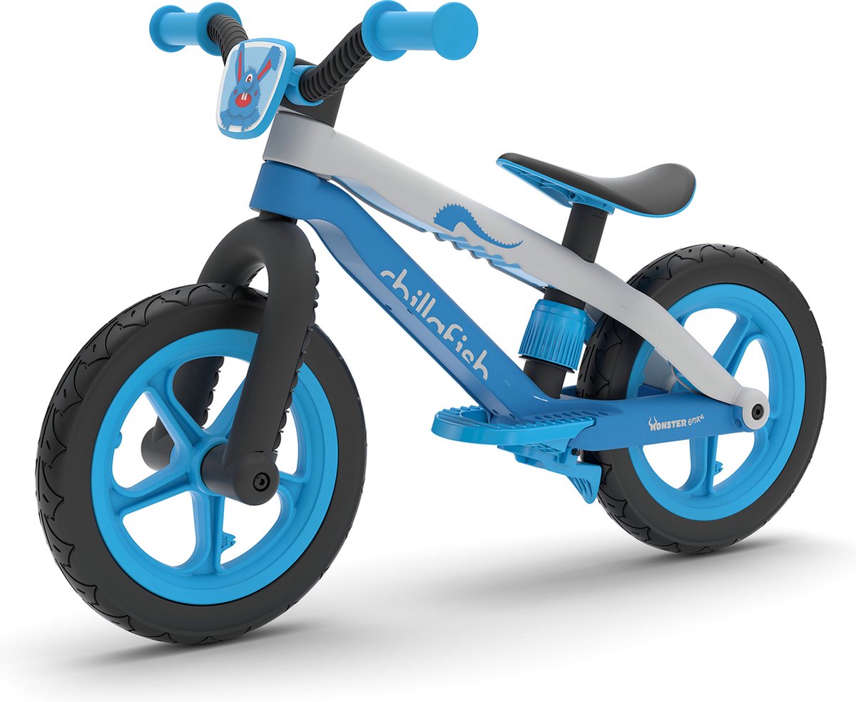 Chillafish Loopfiets 2 jaar met voetsteun en voetrem - Blauw - Lichtgewicht loopfiets jongens en meisjes tot 5 Jaar met verstelbaar zadel en 12" RubberSkin banden voor extra grip binnen en buiten - Model BMXie 2 (5425029651159)